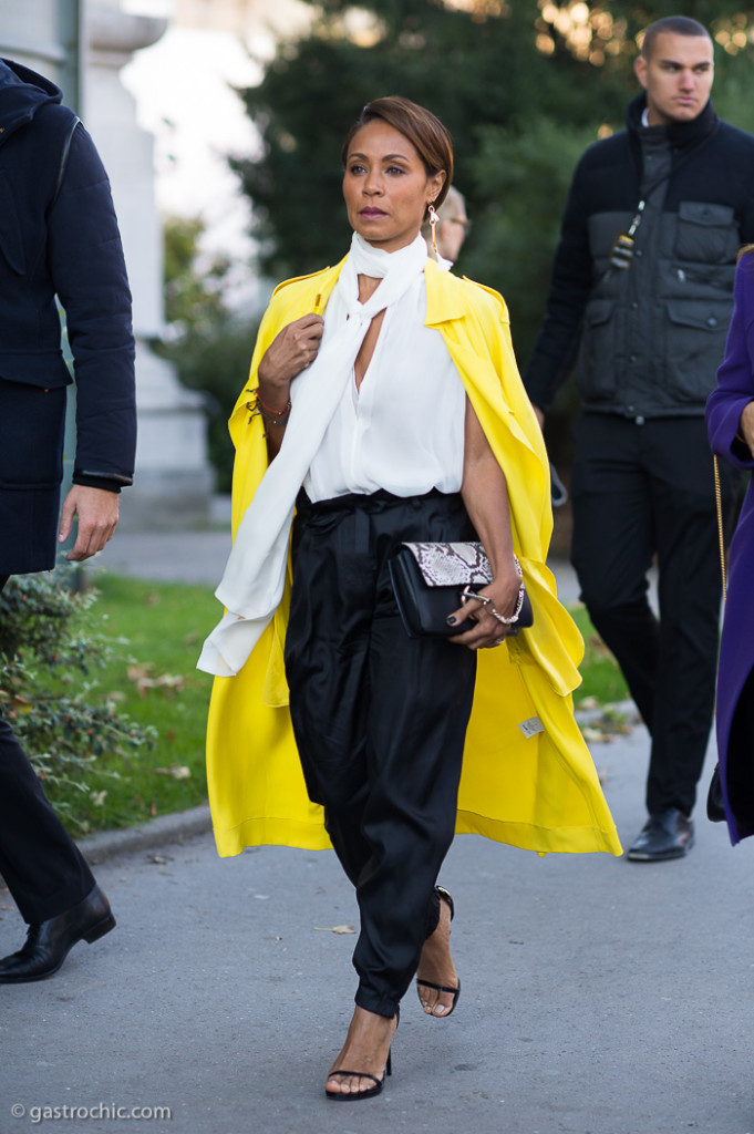 Jada Pinkett Smith is a trench coat cutie at LAX with her yellow