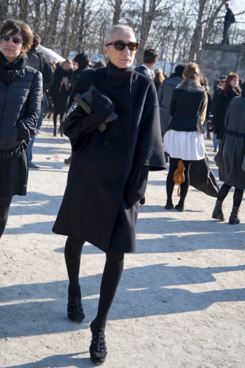 Black Layers, Chloe