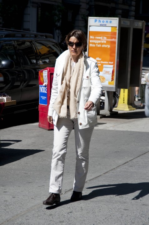 Neutral White, Lower Fifth Avenue Neutral White, Lower Fifth Avenue
