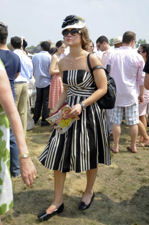 Black and White From Head to Toe, Veuve Clicquot 2010