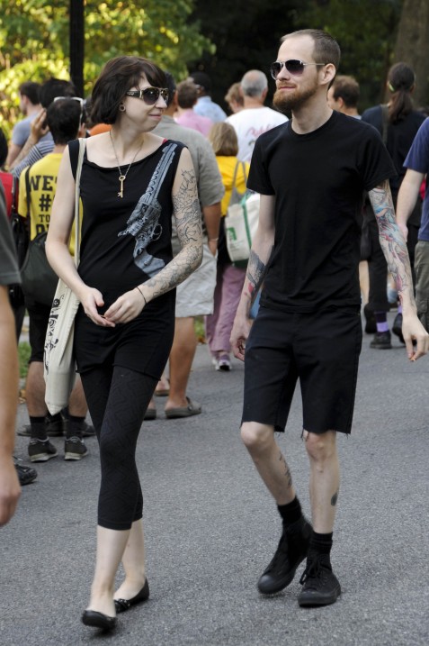 Couple in All Black, Sonic Youth Concert