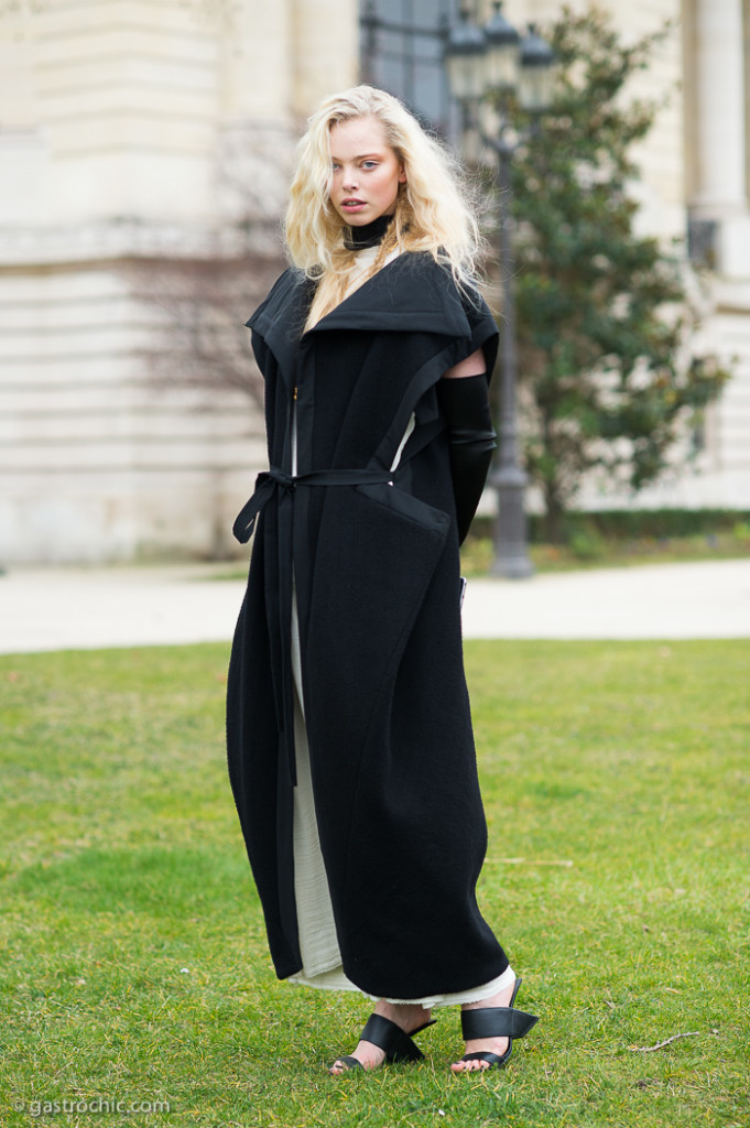 Tanya Dziahileva at Chanel FW2015